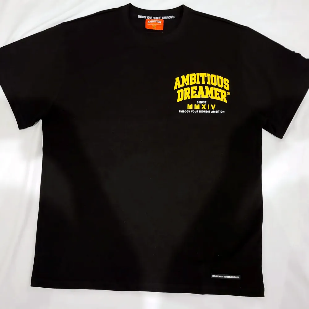 Photo of the tee laid flat, front